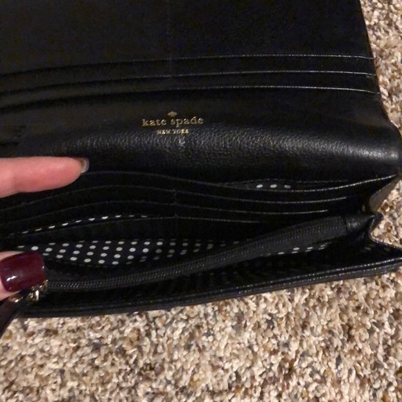 Kate Spade Bow Wallet/Wristlet - Picture 6 of 7